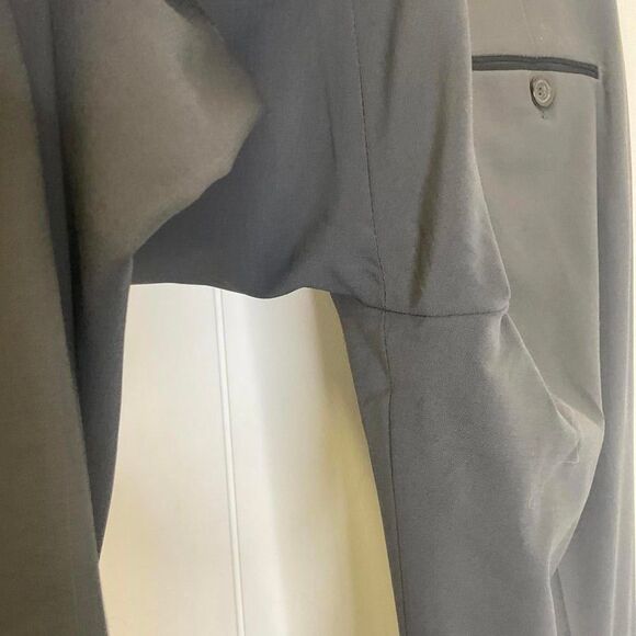 Elie Tahari Women's Size 2 Charcoal Grey Black Wool Blend Pleated Dress Pants - Picture 8 of 13